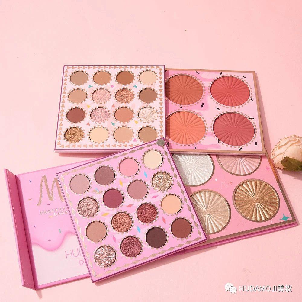 Hudamoji 4in1 Delicious Highlighter Blush And Eyeshadow Palette