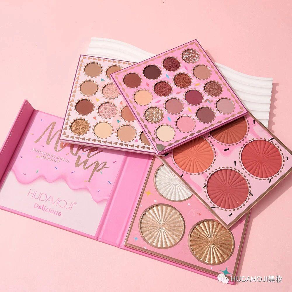 Hudamoji 4in1 Delicious Highlighter Blush And Eyeshadow Palette